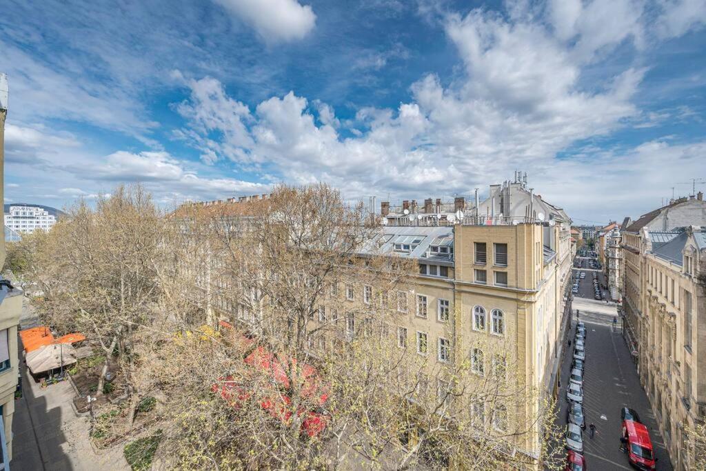 Liszt Ferenc Square Panorama Apt Будапешт Экстерьер фото